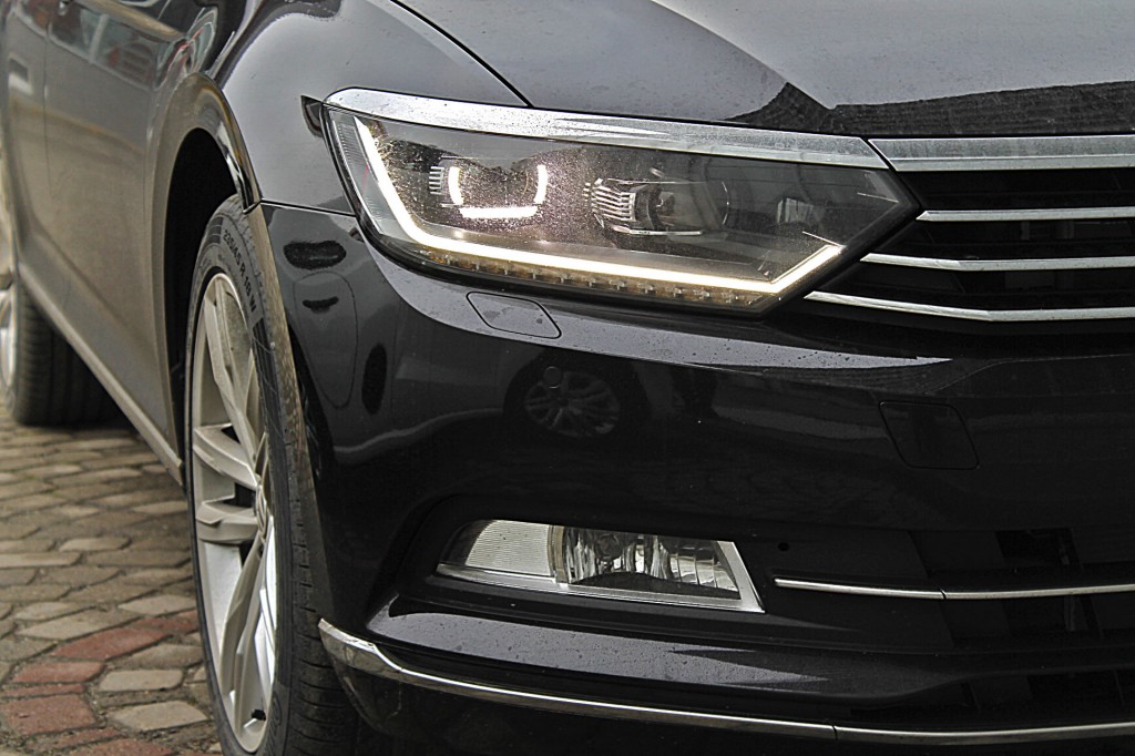 2015 Yeni Kasa Volkswagen Passat 1.6 TDİ Highline -  2015 Yeni Kasa Volkswagen Passat 1.6 TDİ Highline -2