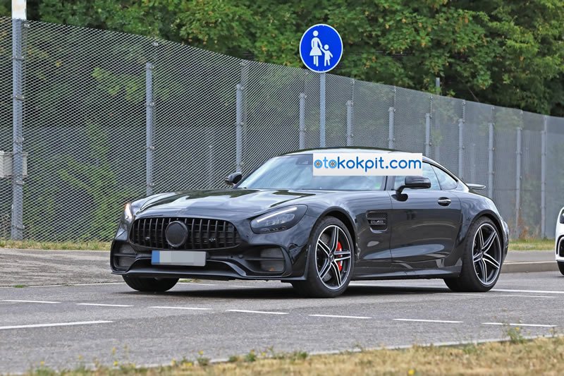 Makyajlı 2020 Mercedes-AMG GT