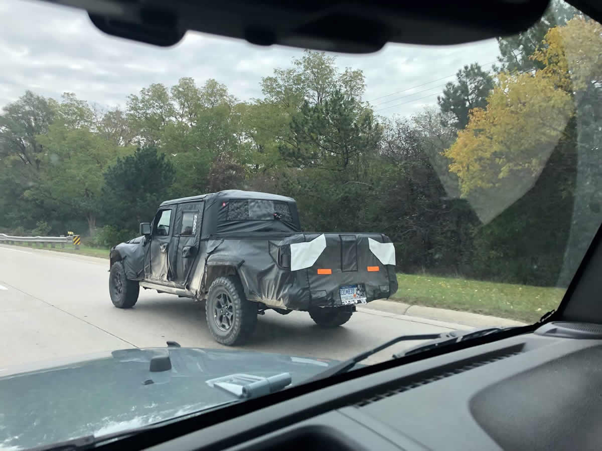 2020 Jeep Scrambler Ne Zaman Çıkacak?