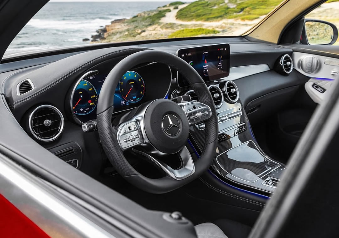 2020 Yeni Mercedes-Benz GLC Coupe İçi