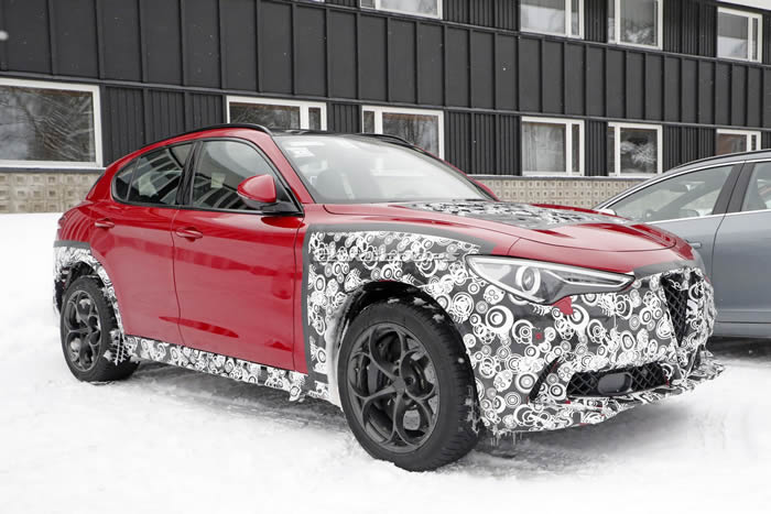 Makyajlı 2020 Alfa Romeo Stelvio