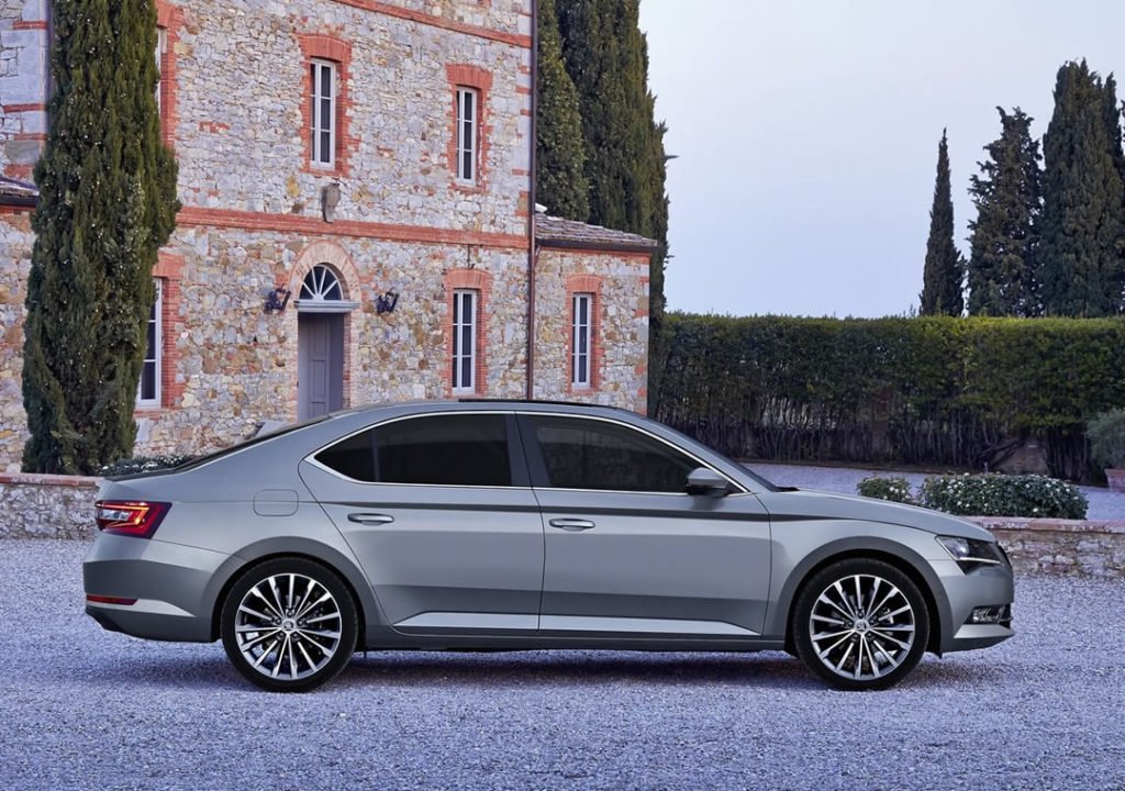 2019 Model Skoda Superb