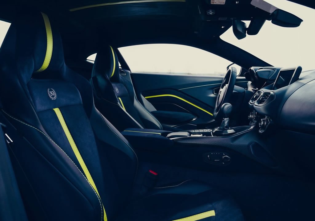 2020 Yeni Aston Martin Vantage AMR Donanımları