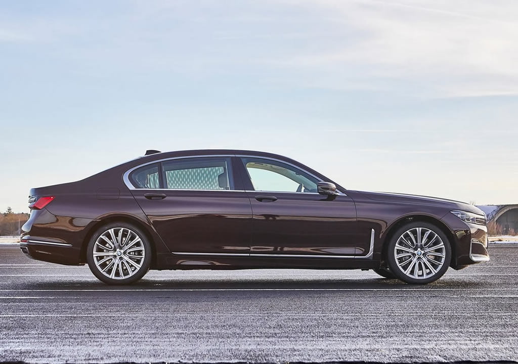 2020 Yeni BMW 745Le 0-100 km/s