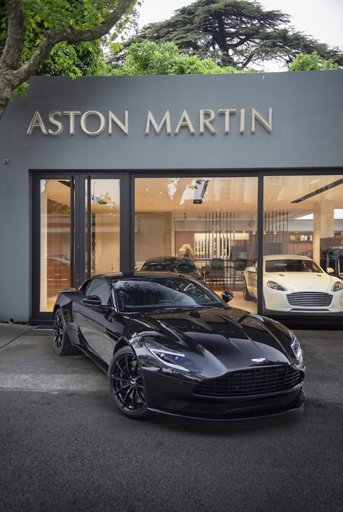 Aston Martin DB11 V12 AMR Türkiye