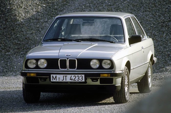 E30 kasa BMW 3 Serisi