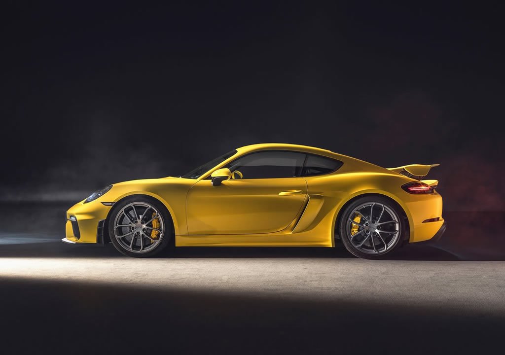 2020 Porsche 718 Cayman GT4 Kaç Beygir?