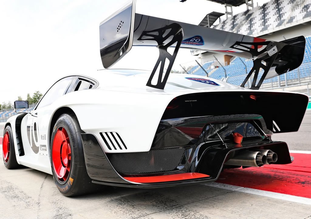 2020 Porsche 935 Teknik Özellikleri