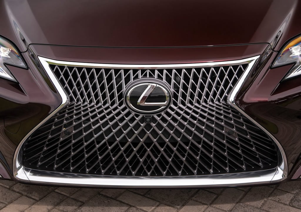 Yeni Lexus LS 500 Inspiration Serisi