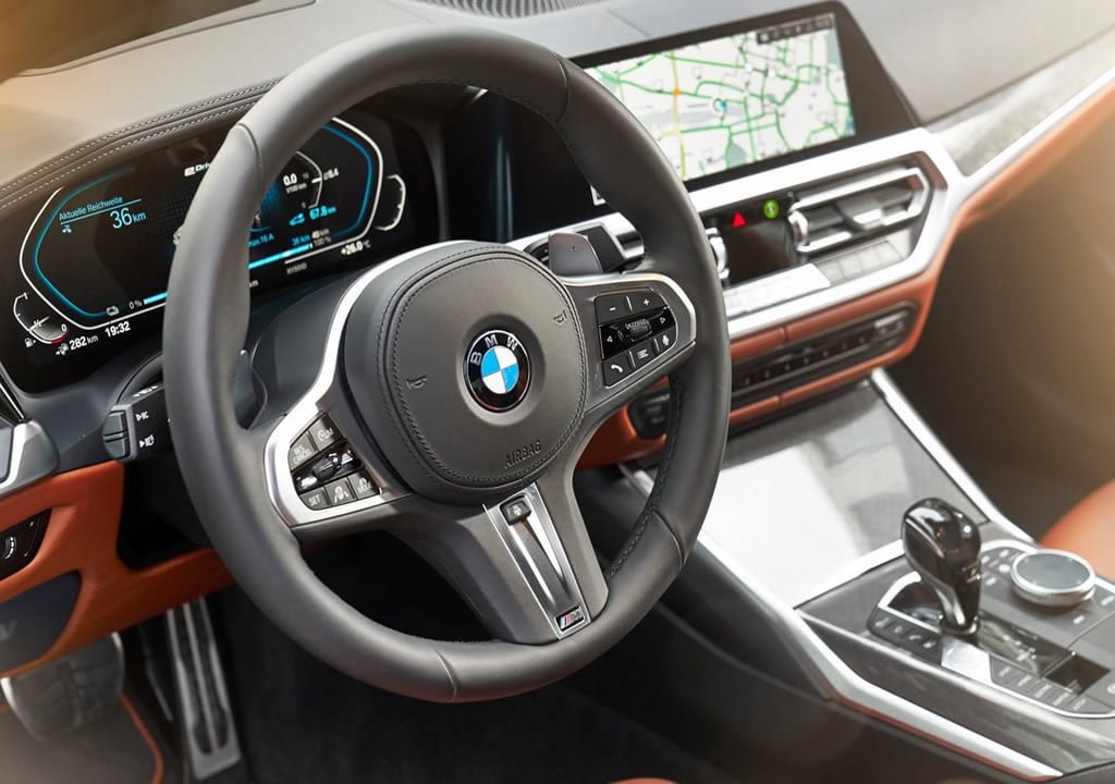 2019 BMW 330e Sedan Donanımları