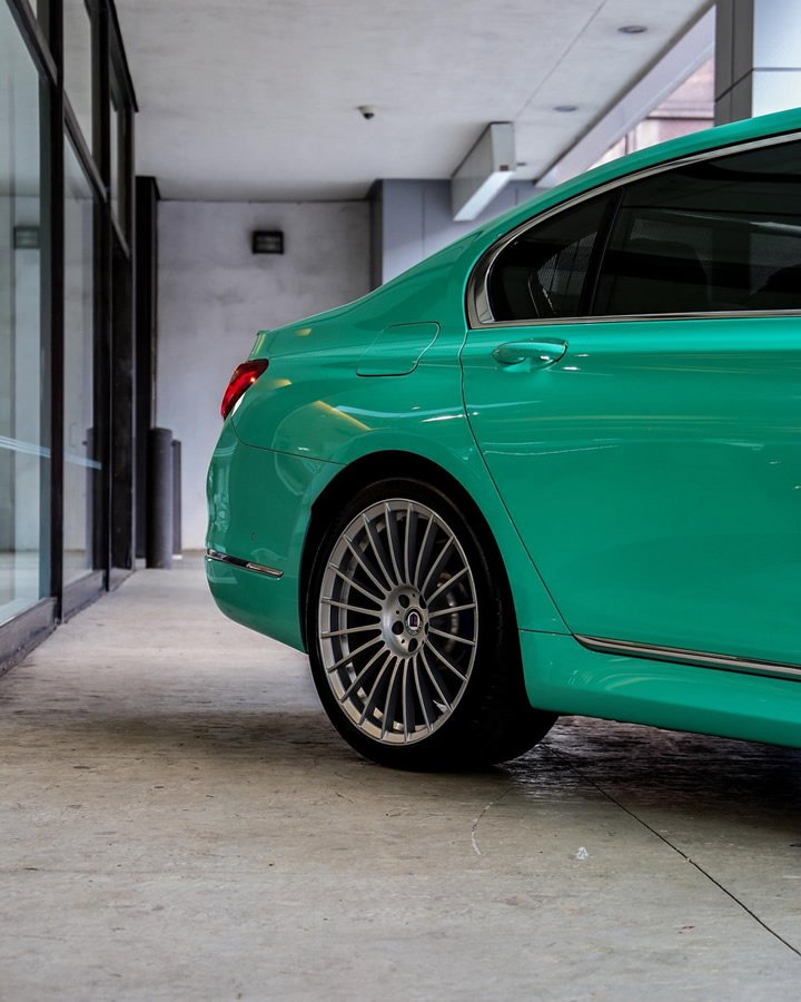 Mint Green Alpina B7