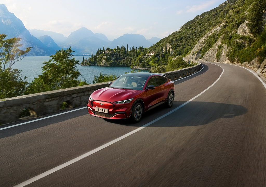 2021 Ford Mustang Mach-E