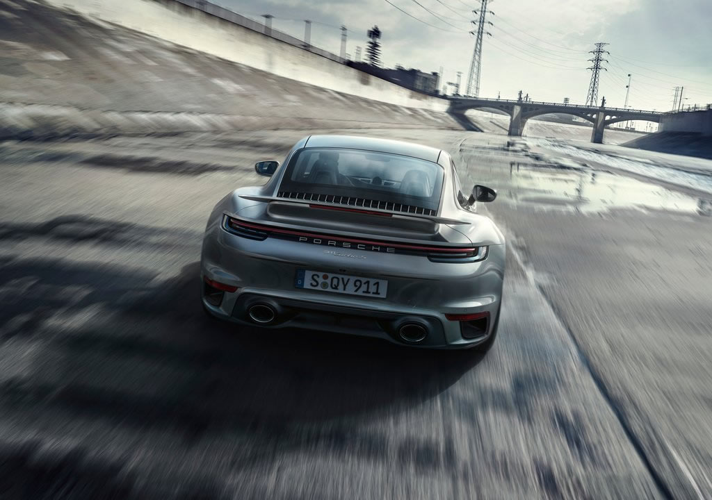 2021 Porsche 911 Turbo S Photos