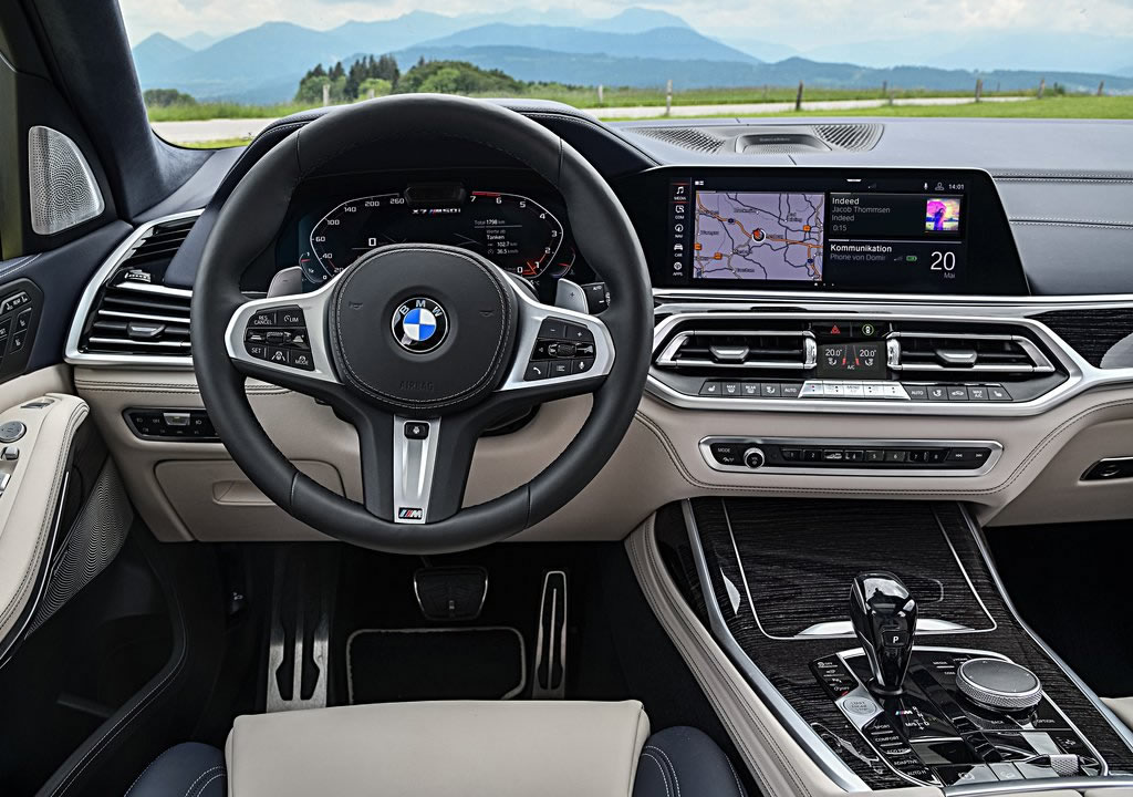 2020 BMW X7 M50i İçi