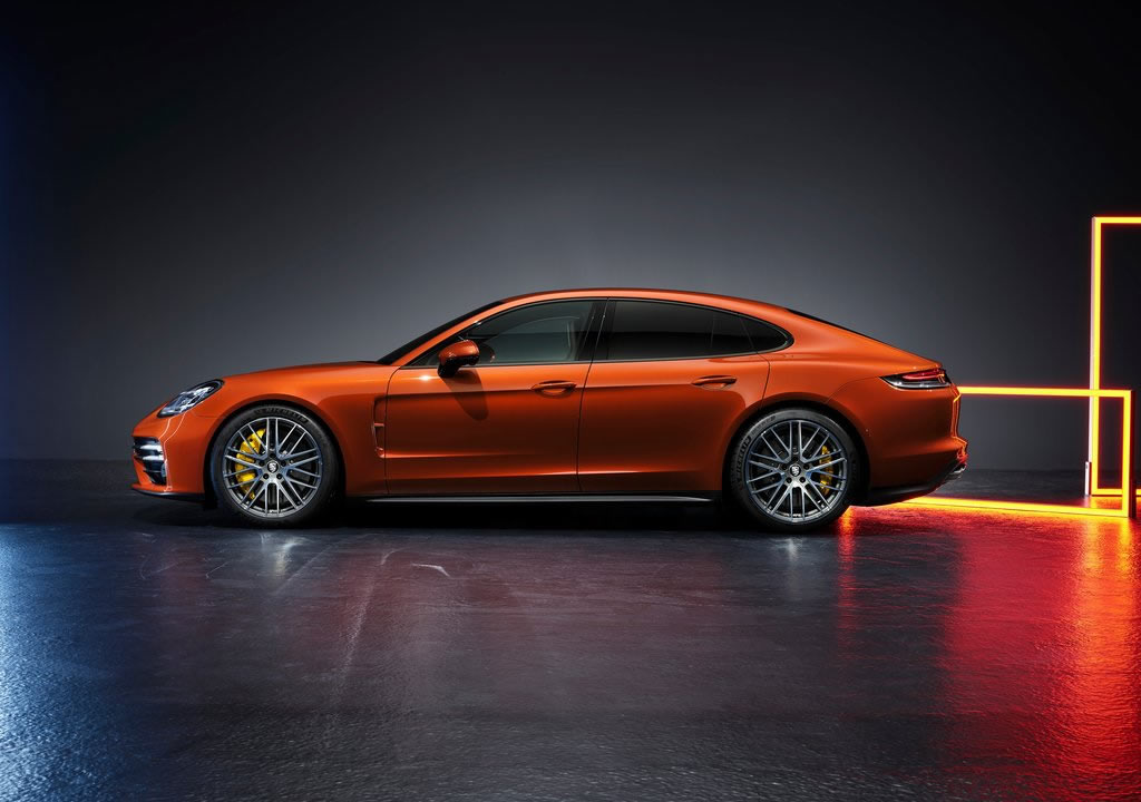 2021 Porsche Panamera Turbo S Teknik Özellikleri