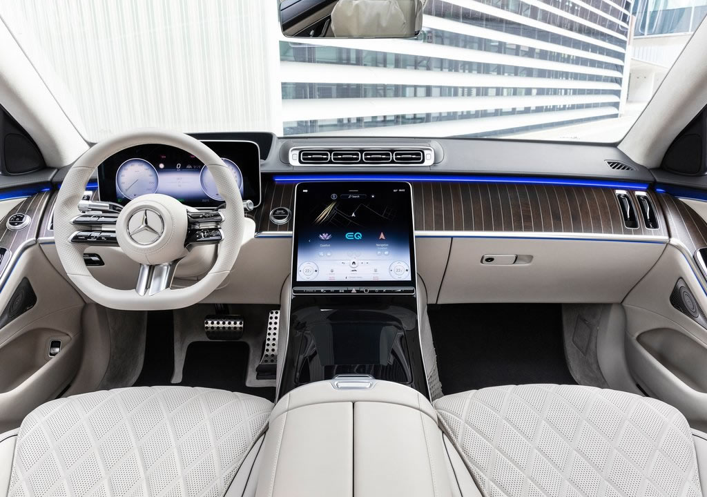 2021 Yeni Mercedes-Benz EQS