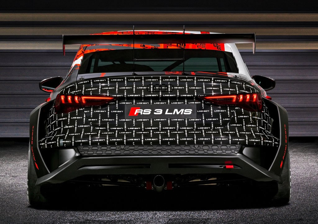 2022 Audi RS3 LMS Racecar Kaç Beygir?