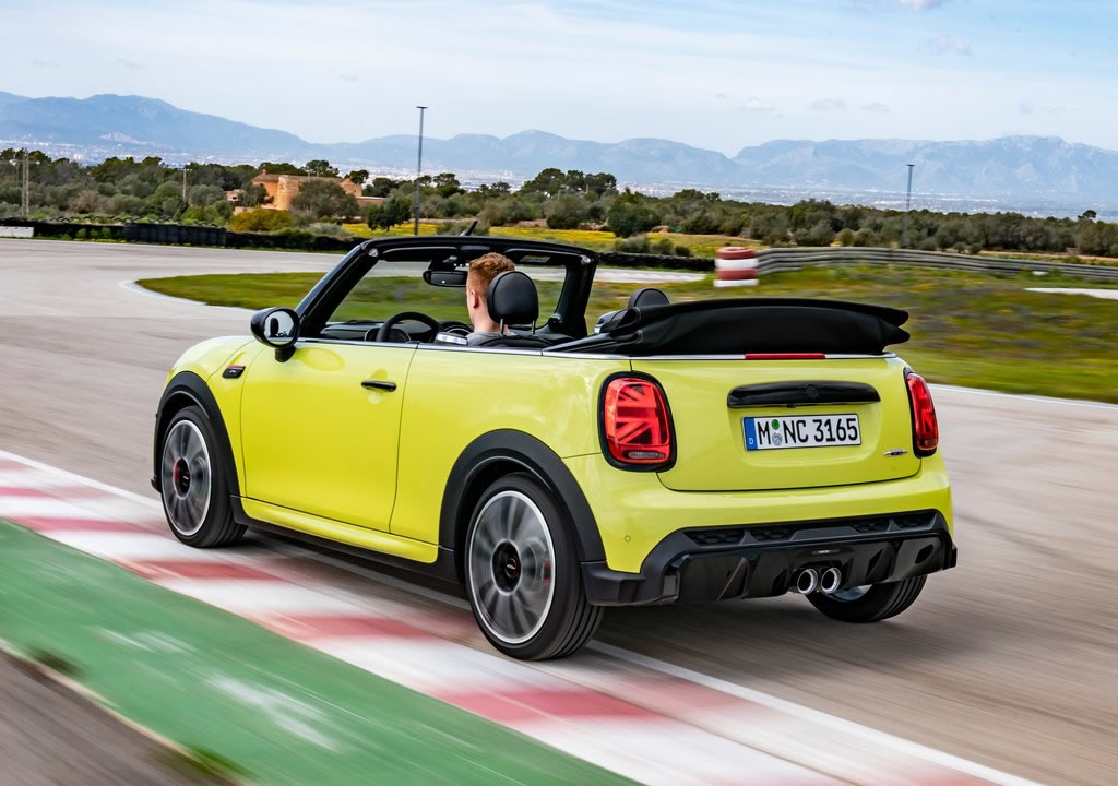 2022 Yeni Mini John Cooper Works Convertible Fotoğrafları