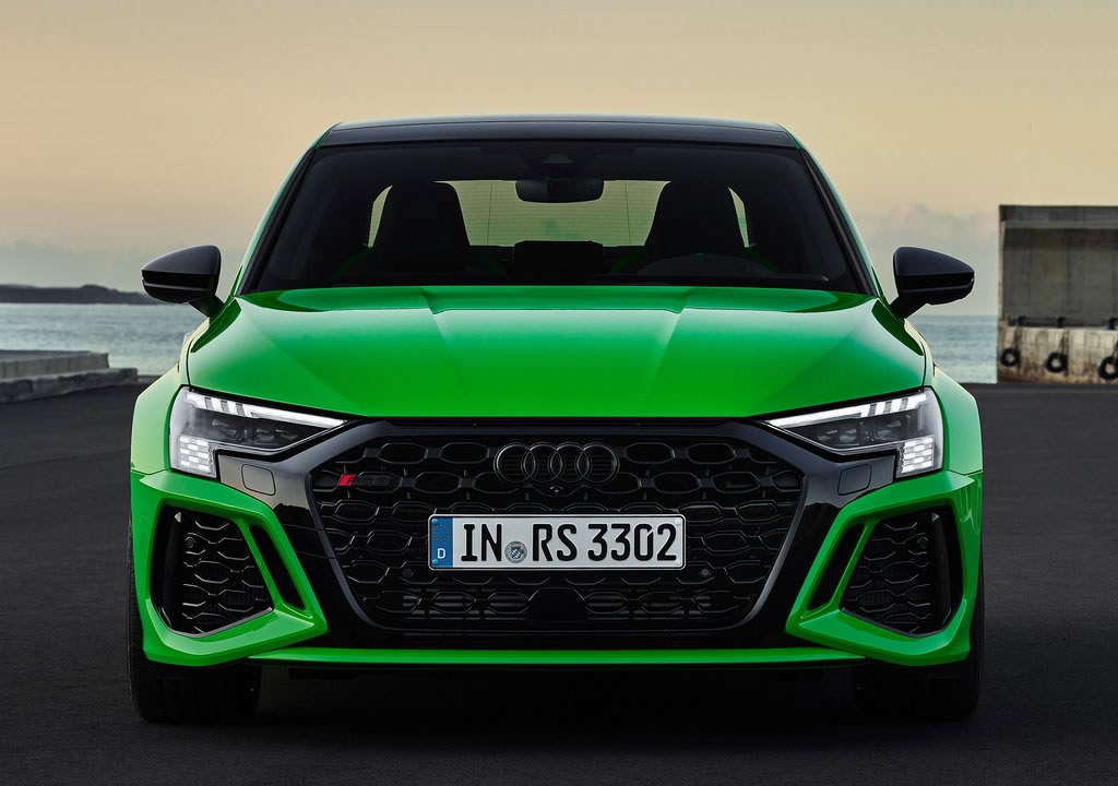 2022 Yeni Kasa Audi RS3 Sedan Türkiye