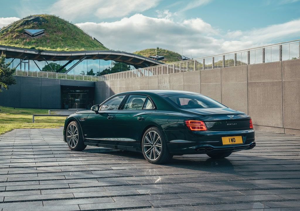 2022 Bentley Flying Spur Hybrid Teknik Özellikleri