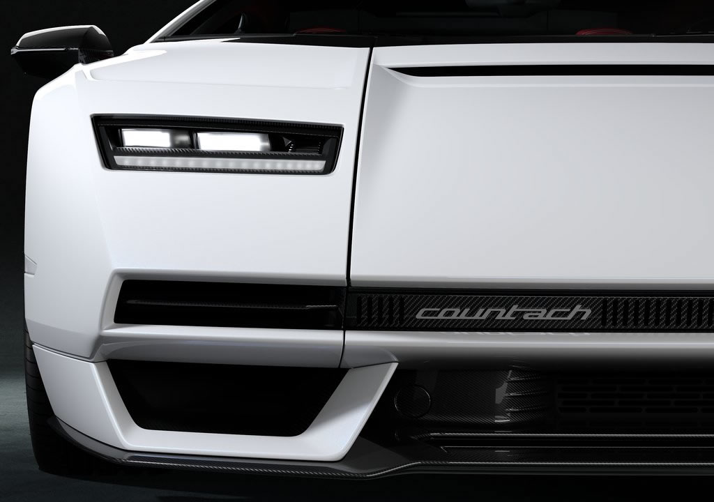 Yeni Lamborghini Countach