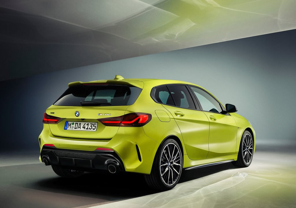 2022 Yeni BMW M135i xDrive