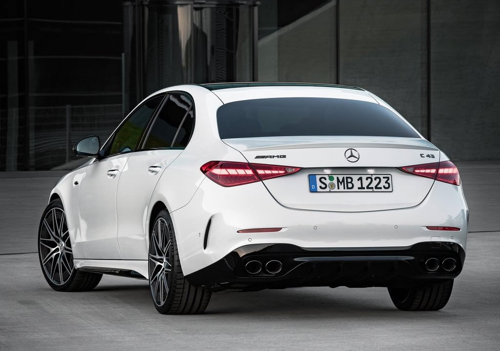 2023 Yeni Mercedes-AMG C43