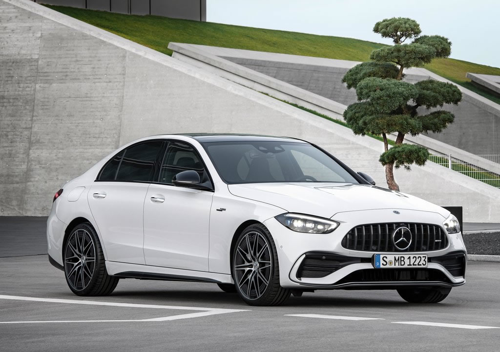 2023 Yeni Mercedes-AMG C43 Özellikleri