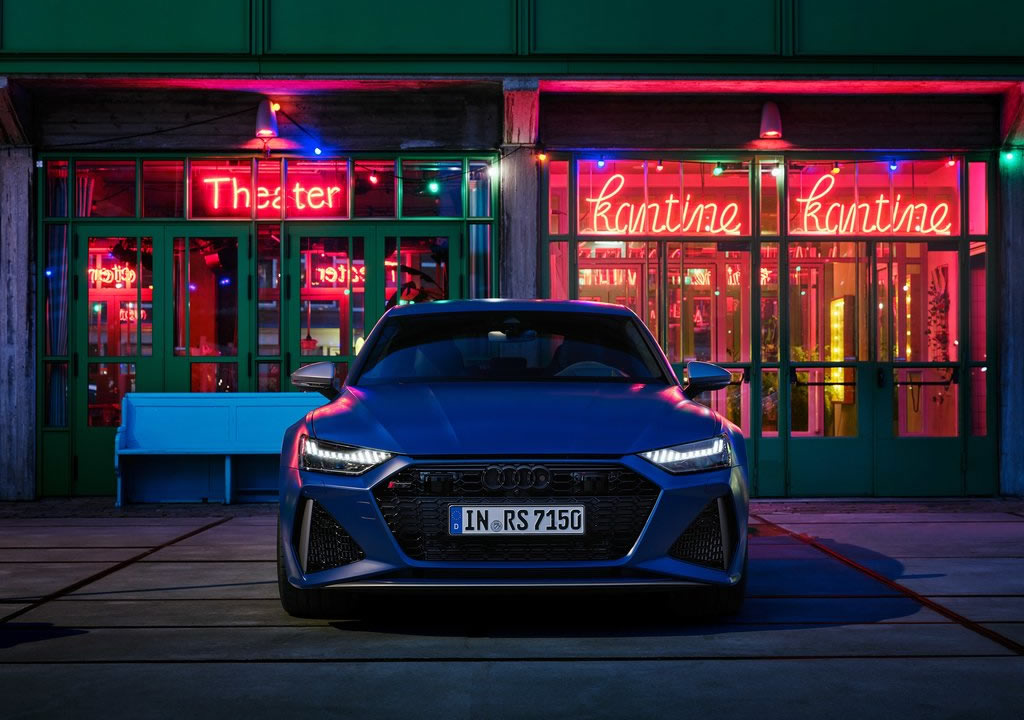 2023 Yeni Audi RS7 Sportback Performance