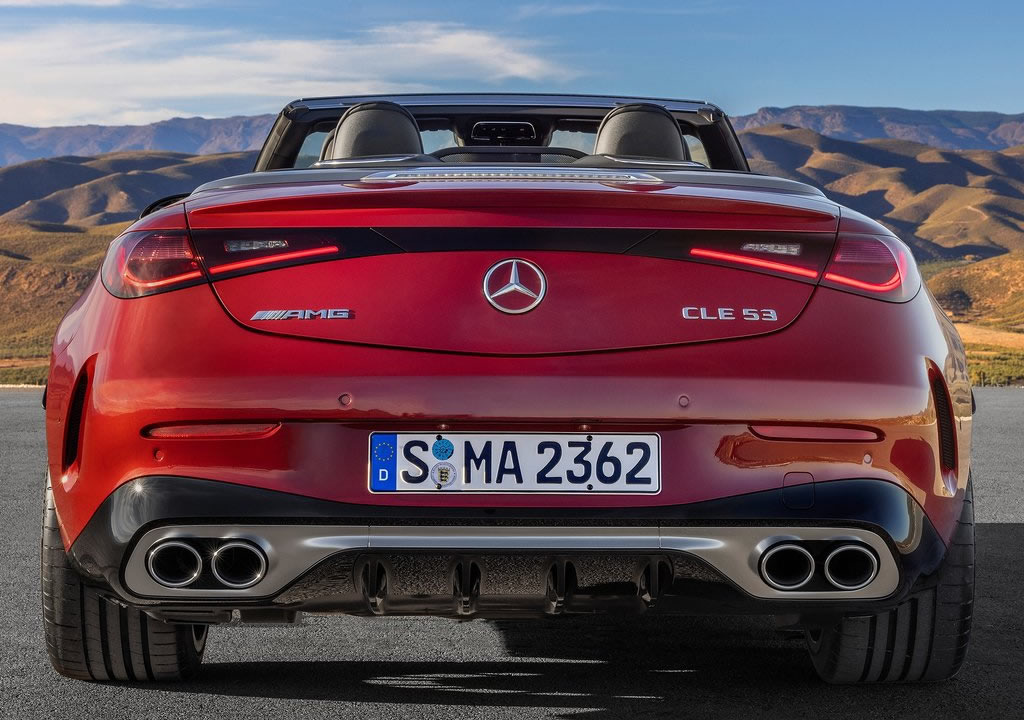 2025 Mercedes-AMG CLE53 Cabriolet Fotoğrafları