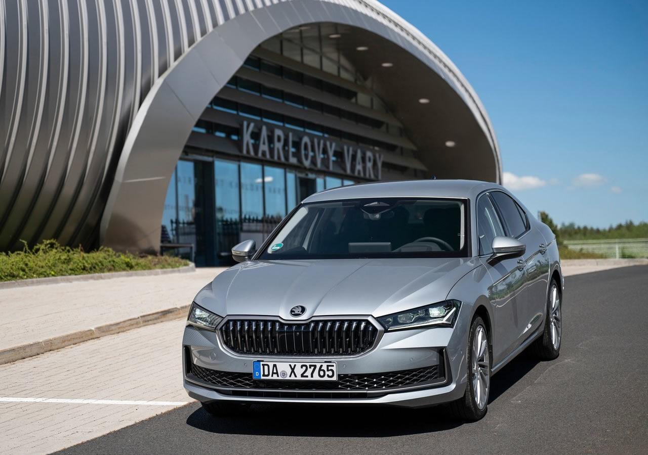 2025 Skoda Superb (B9) Türkiye Fiyatı