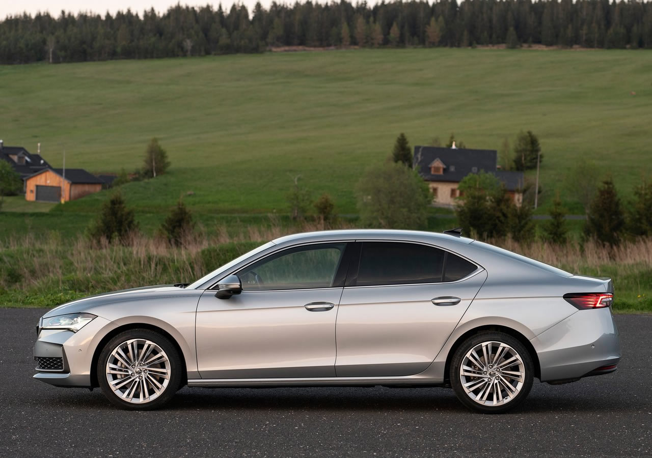 2025 Skoda Superb (B9) Uzunluğu